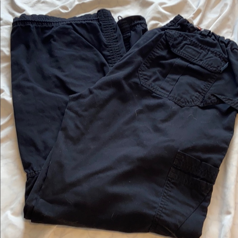 Koi scrub bottom